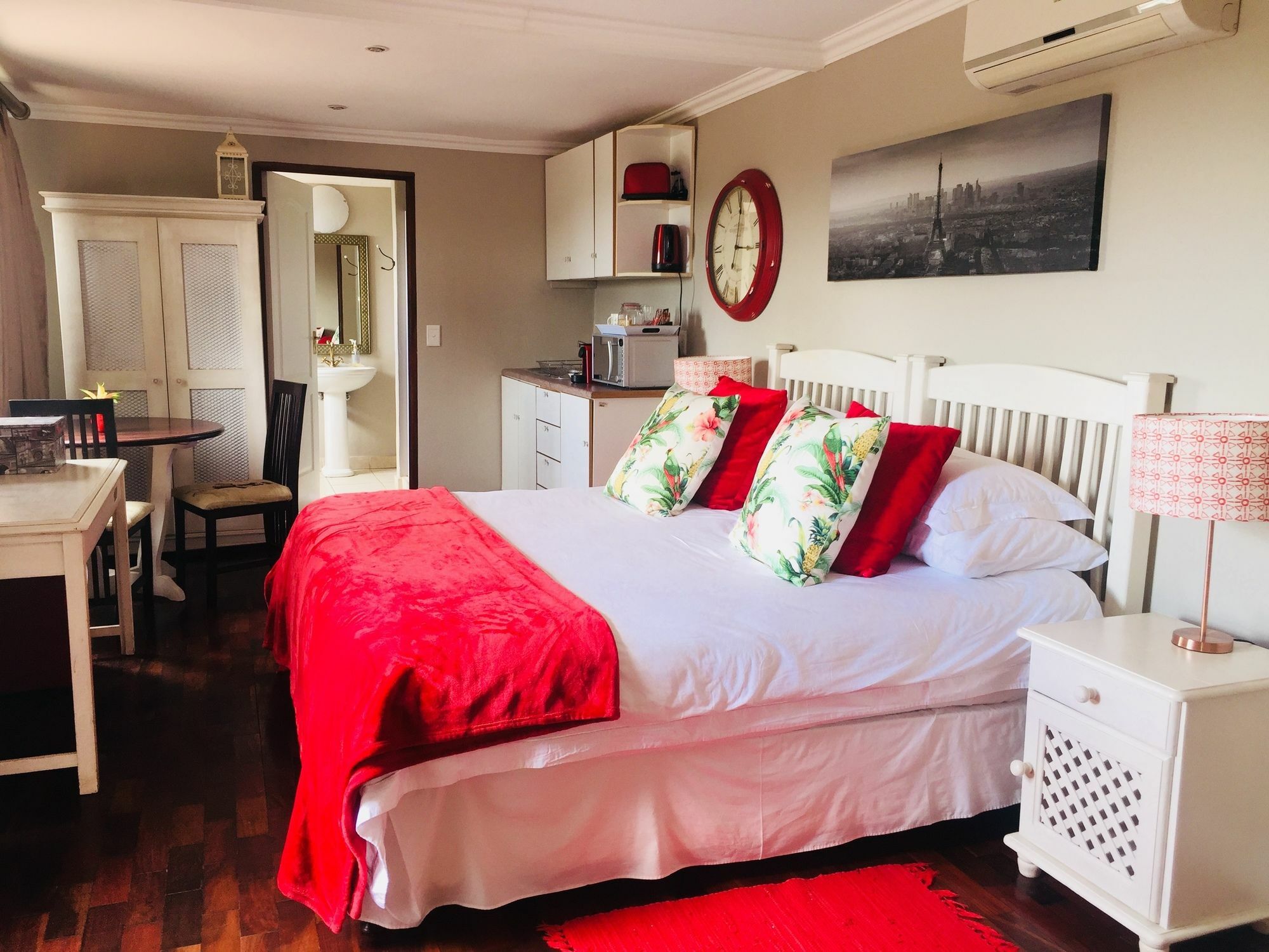 Amoris Guest House-Waterkloof Ridge Pretoria Luaran gambar